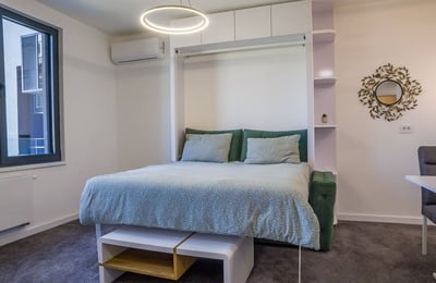 Miete einer hellen 1-Zimmer-Wohnung, 31 m², Neu-Belgrad, Serbien